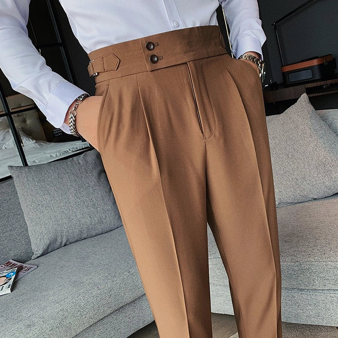 Calça de Alfaiataria Masculina com Ajuste Lateral Monza