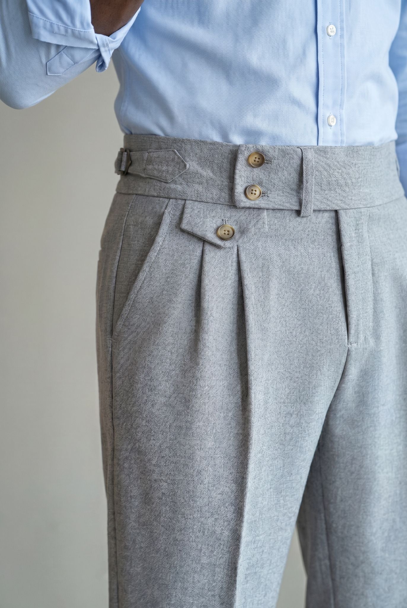 Calça de Alfaiataria Masculina Cinza Montreux