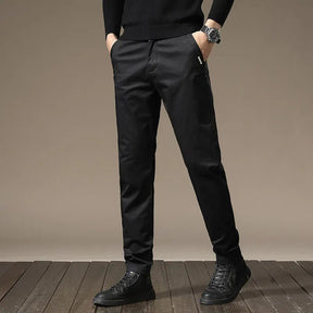 Calça Chino Masculina em Sarja Bergamo