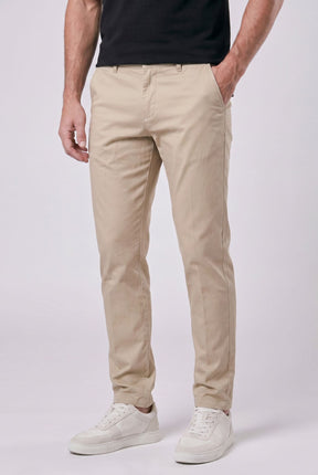 Calça Chino Masculina em Sarja Bergamo