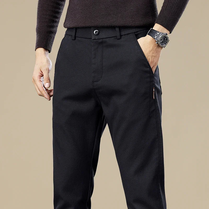 Calça Chino Masculina em Sarja Lugano