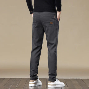 Calça Chino Masculina em Sarja Lugano