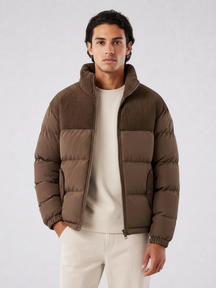 Jaqueta puffer masculina Habitat Masculino na cor café com gola alta estruturada e forro interno em lã